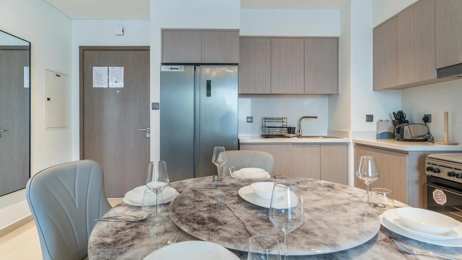 Newarabian Act Two T2 2 Bedroom And 3 Br Dubai Apartment