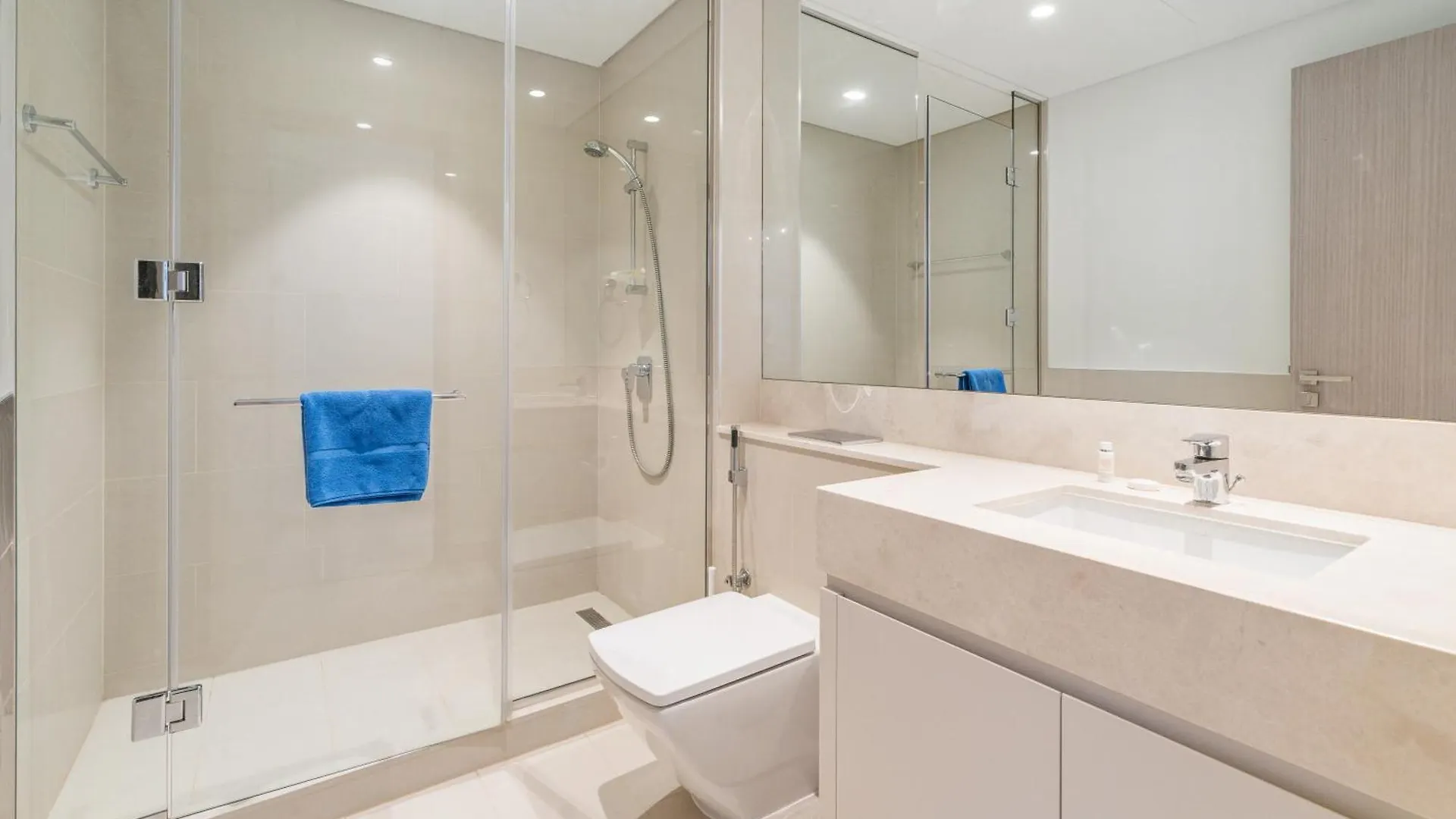 Newarabian Act Two T2 2 Bedroom And 3 Br Dubai