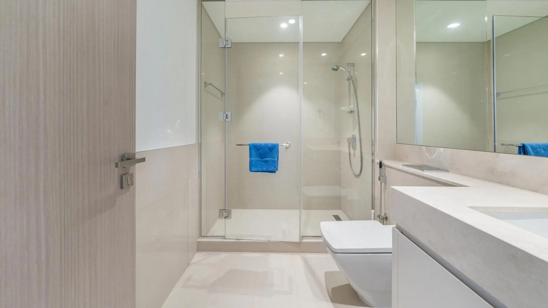 Newarabian Act Two T2 2 Bedroom And 3 Br Dubai 0*,  United Arab Emirates