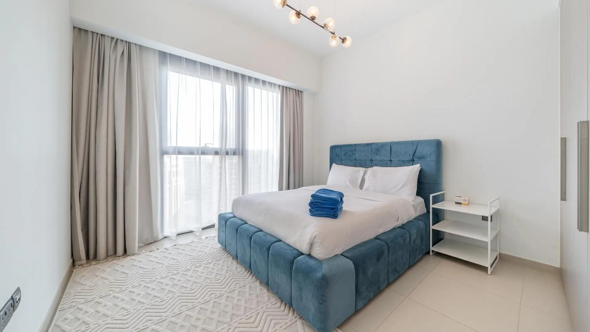 Newarabian Act Two T2 2 Bedroom And 3 Br Dubai 0*,