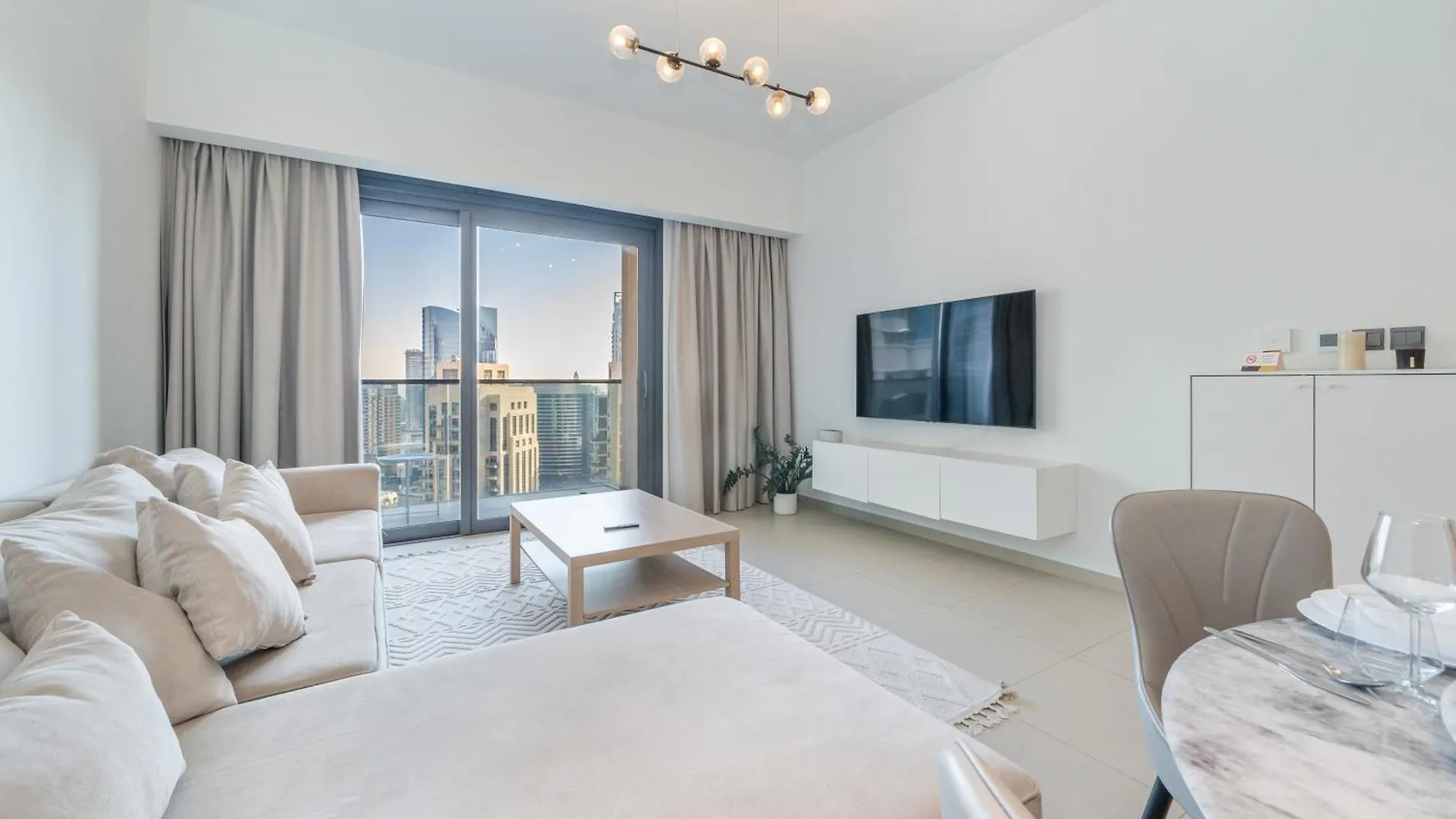 Newarabian Act Two T2 2 Bedroom And 3 Br Dubai Apartment
