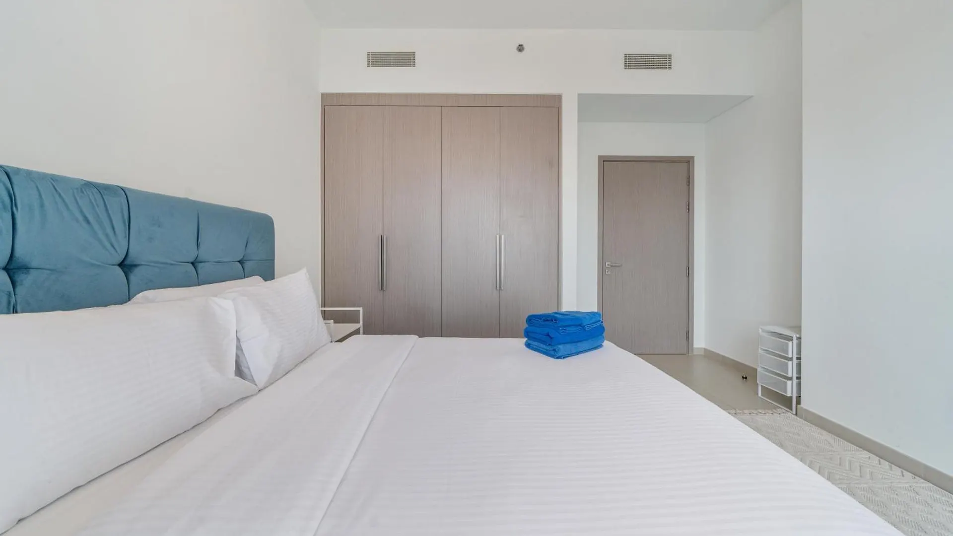 Apartment Newarabian Act Two T2 2 Bedroom And 3 Br Dubai