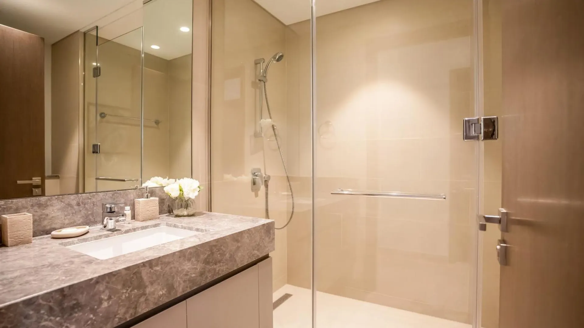 Newarabian Act Two T2 2 Bedroom And 3 Br Dubai Apartment